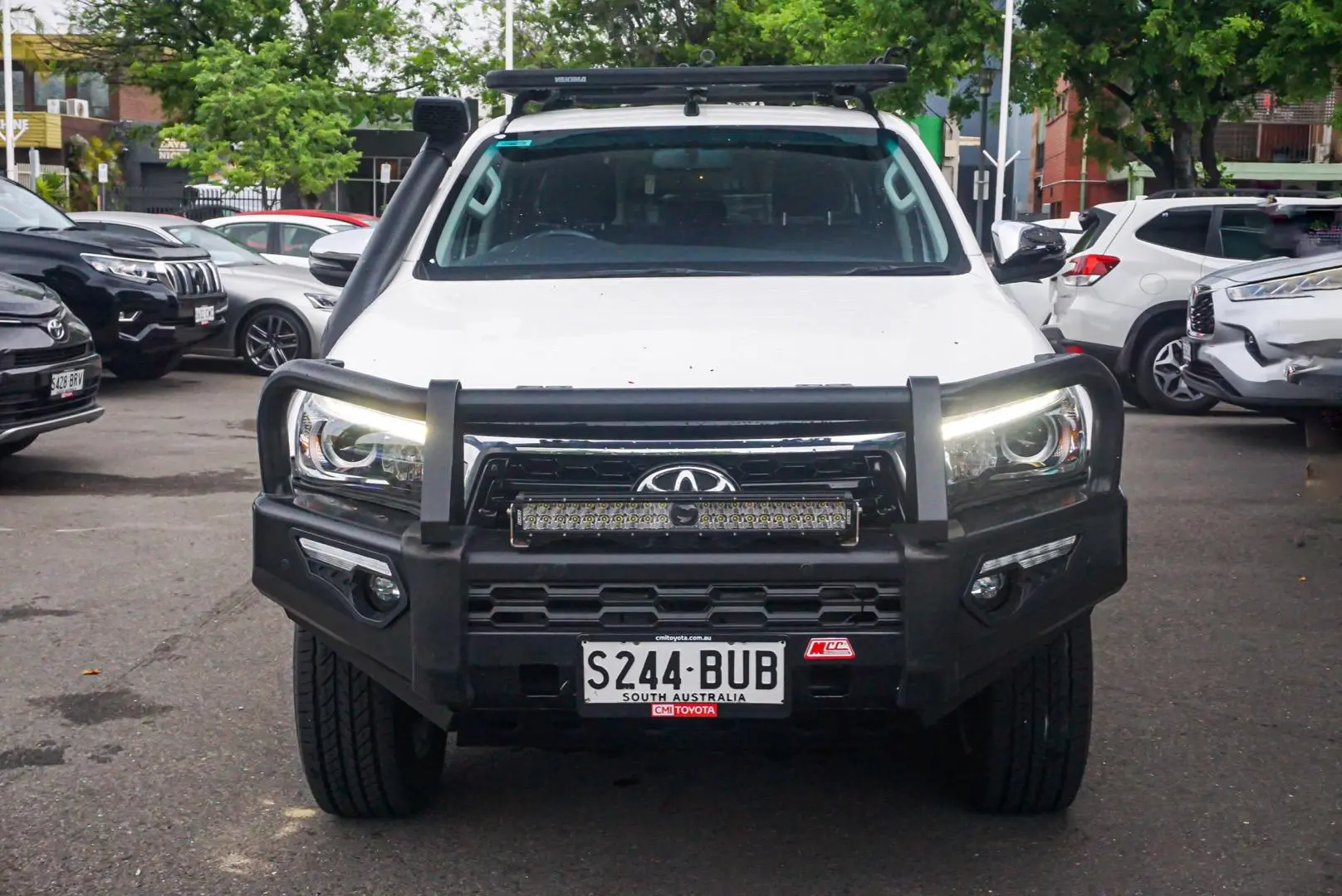 2018 Toyota Hilux Image 4