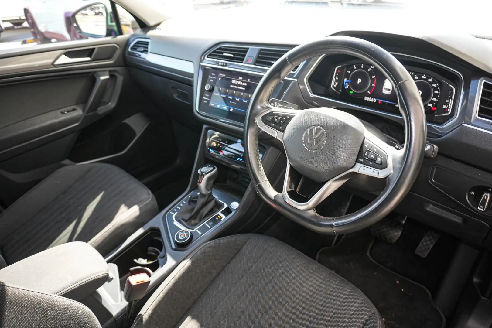 2022 Volkswagen Tiguan Gallery Image 7