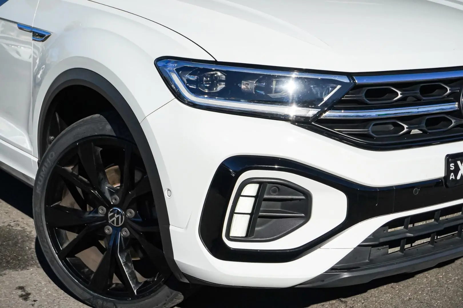 2023 Volkswagen T-Roc Gallery Image 12