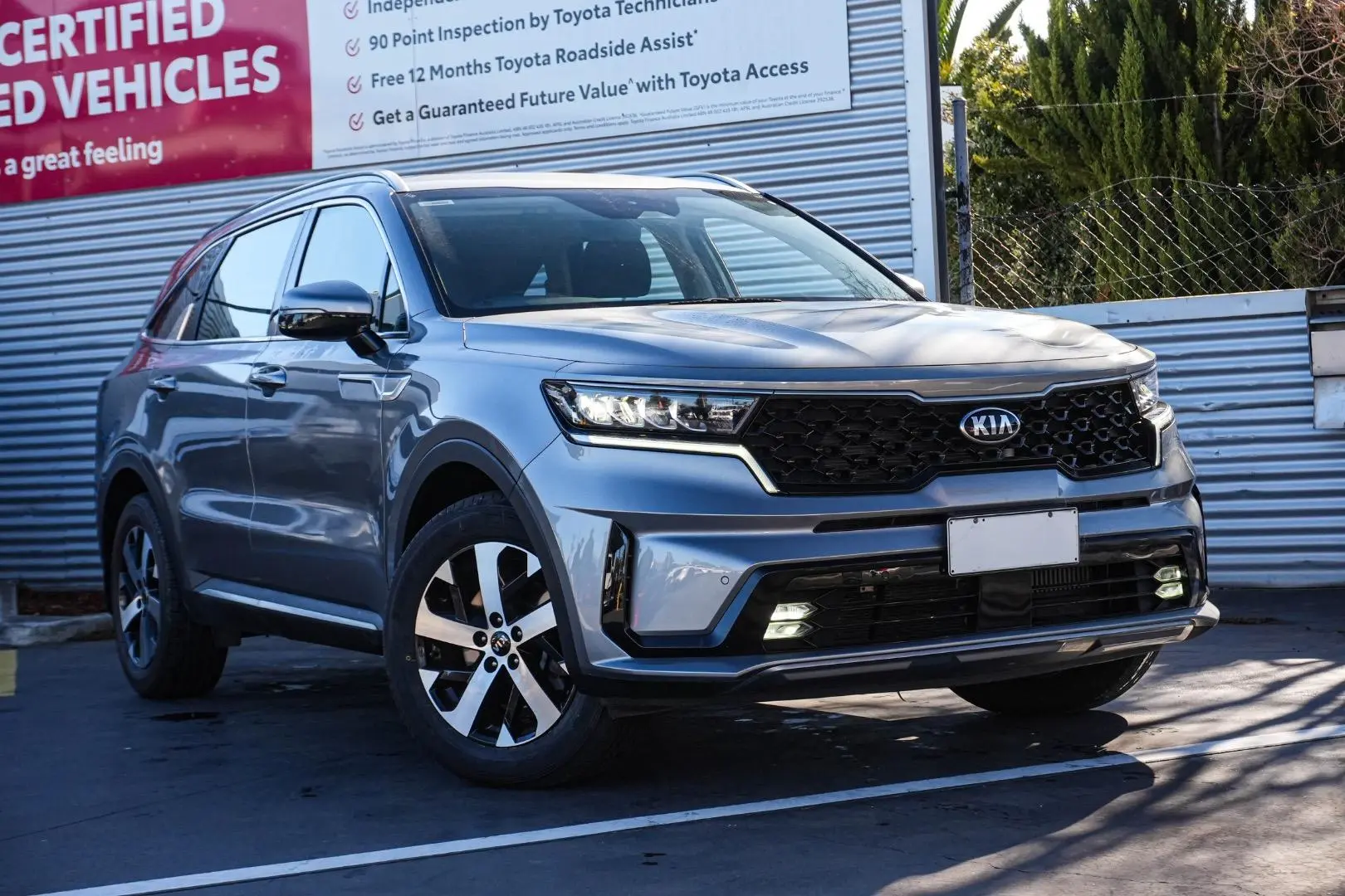 2021 Kia Sorento Gallery Image 2