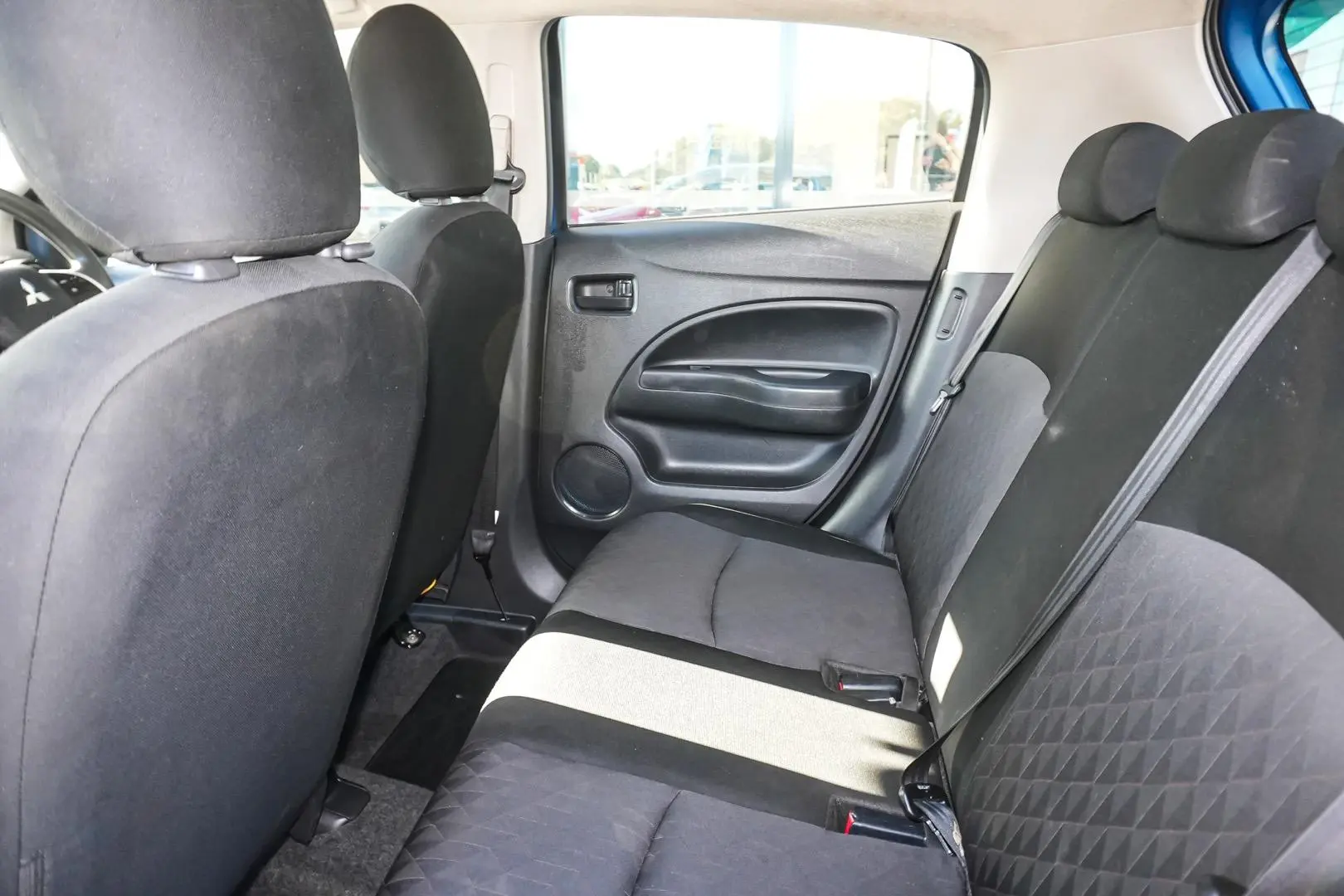 2021 Mitsubishi Mirage Gallery Image 12