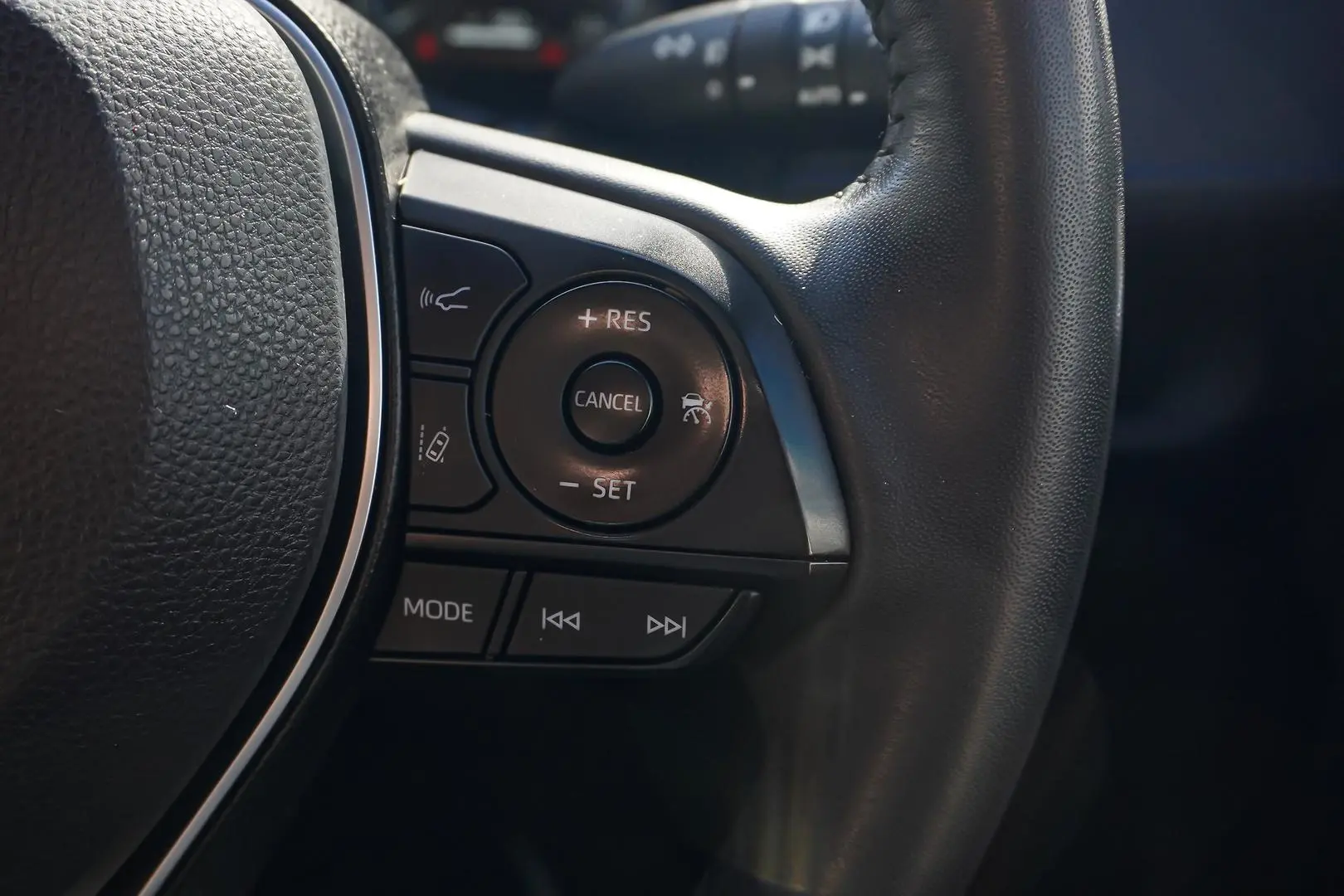 2024 Toyota RAV4 Gallery Image 20