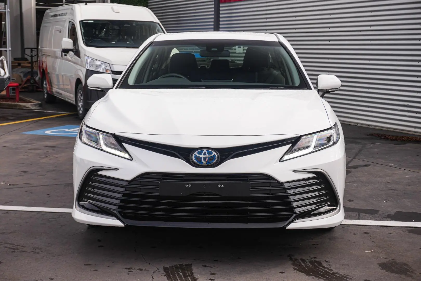 2023 Toyota Camry Gallery Image 5