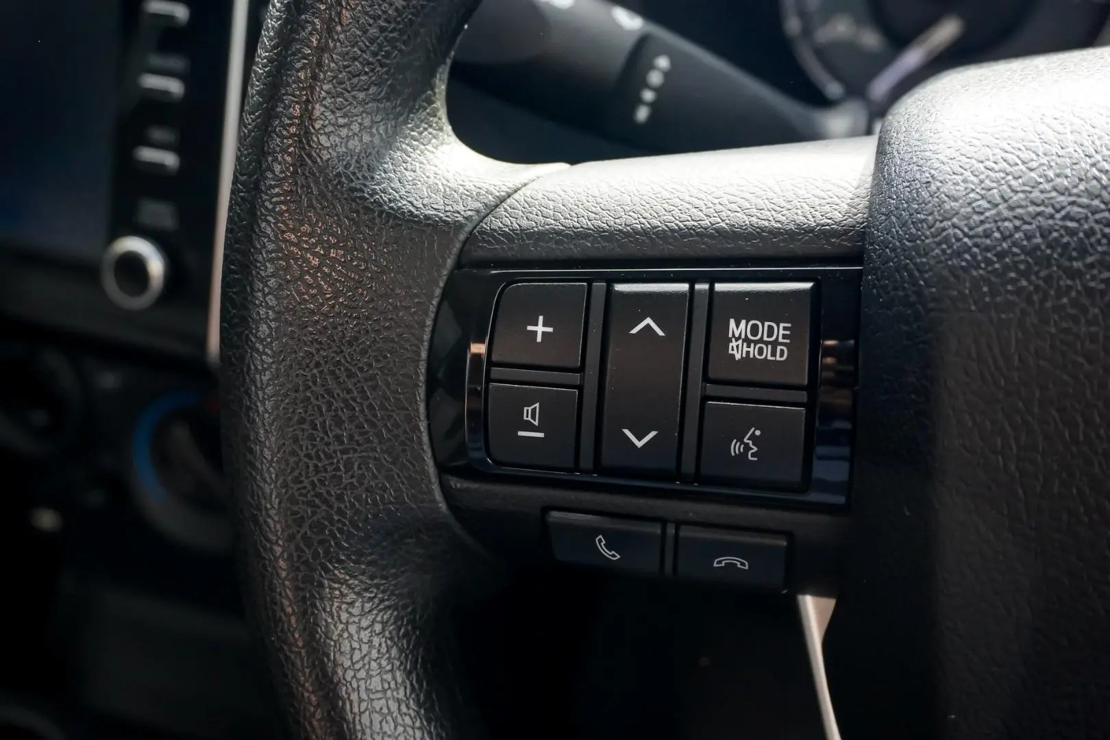 2021 Toyota Hilux Gallery Image 15