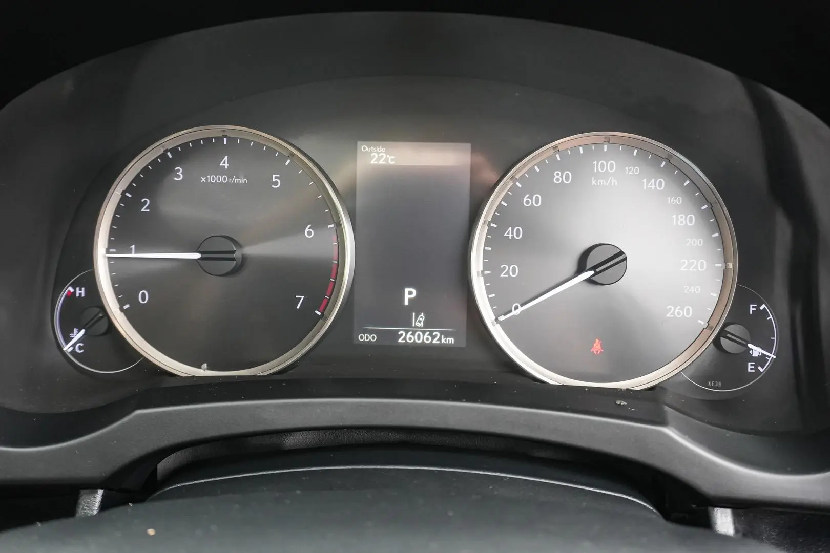 2020 Lexus IS Gallery Image 16