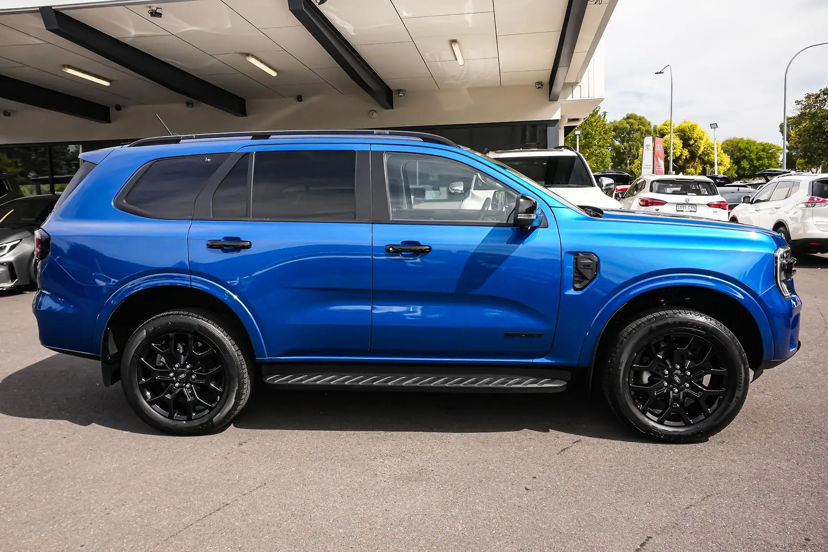 2023 Ford Everest Gallery Image 4