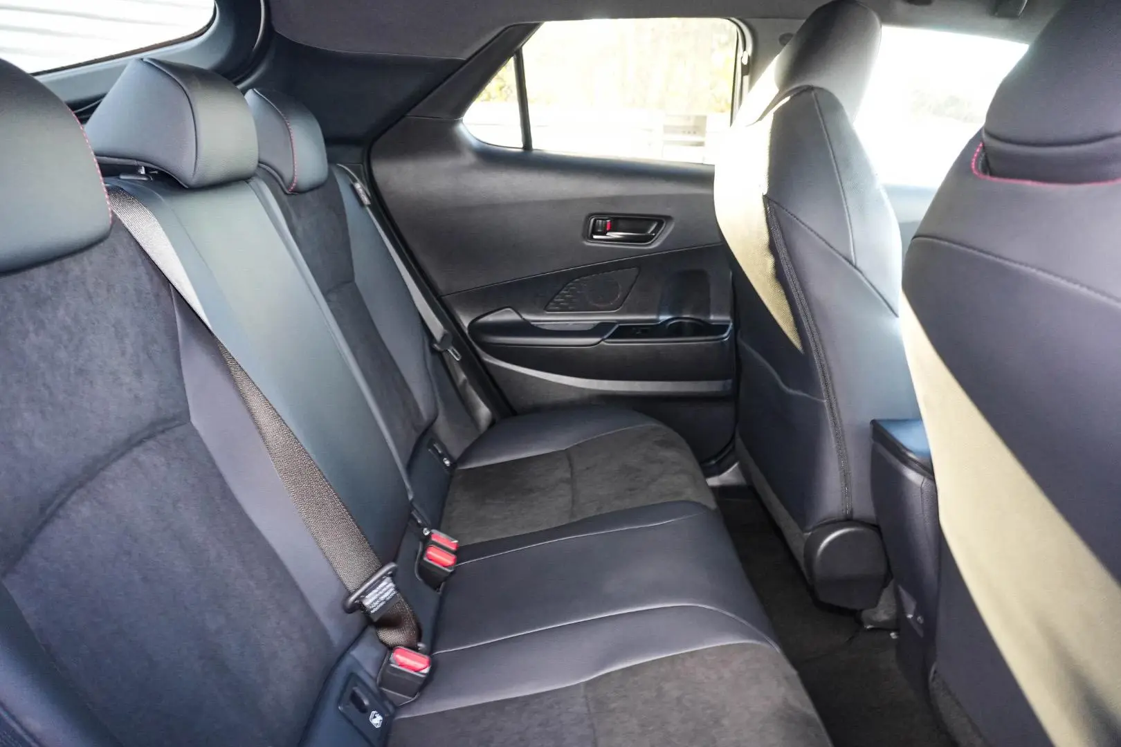 2024 Toyota C-HR Gallery Image 9