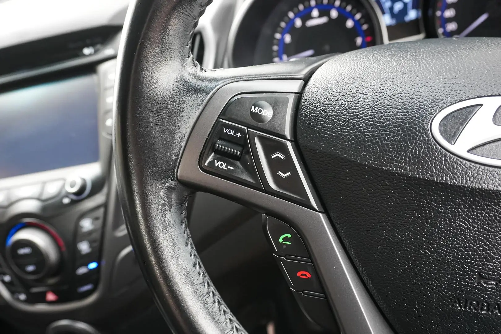 2014 Hyundai Veloster Gallery Image 20