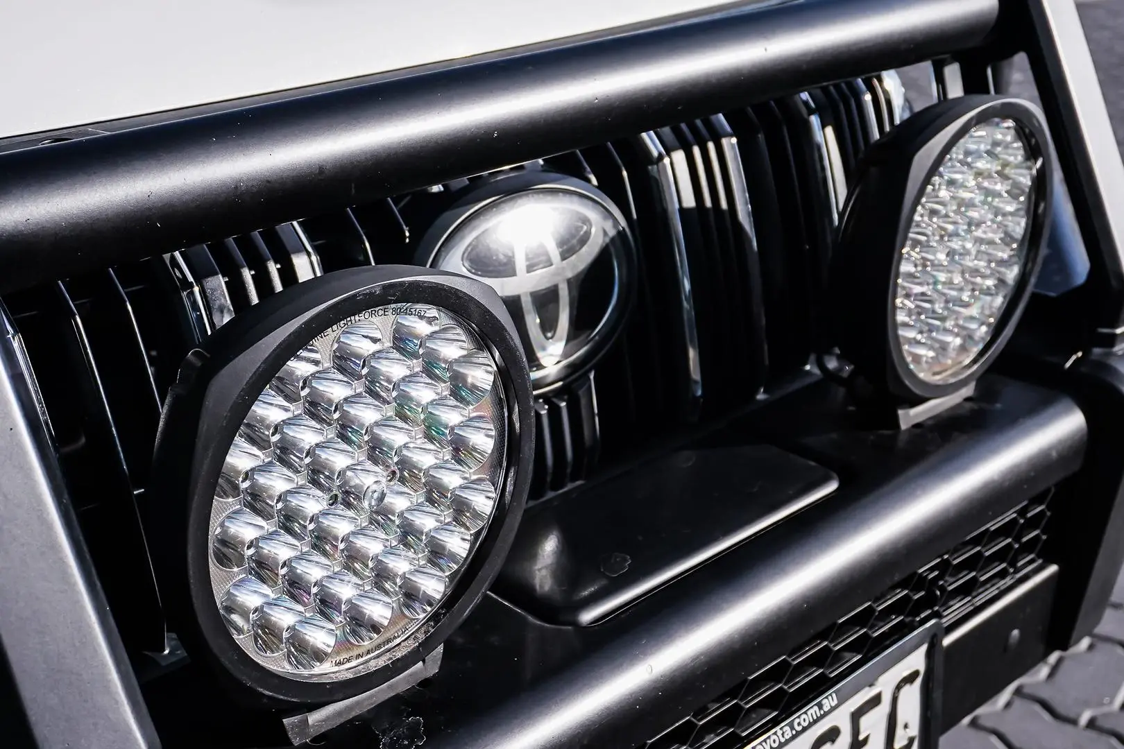 2020 Toyota Landcruiser Prado Gallery Image 13