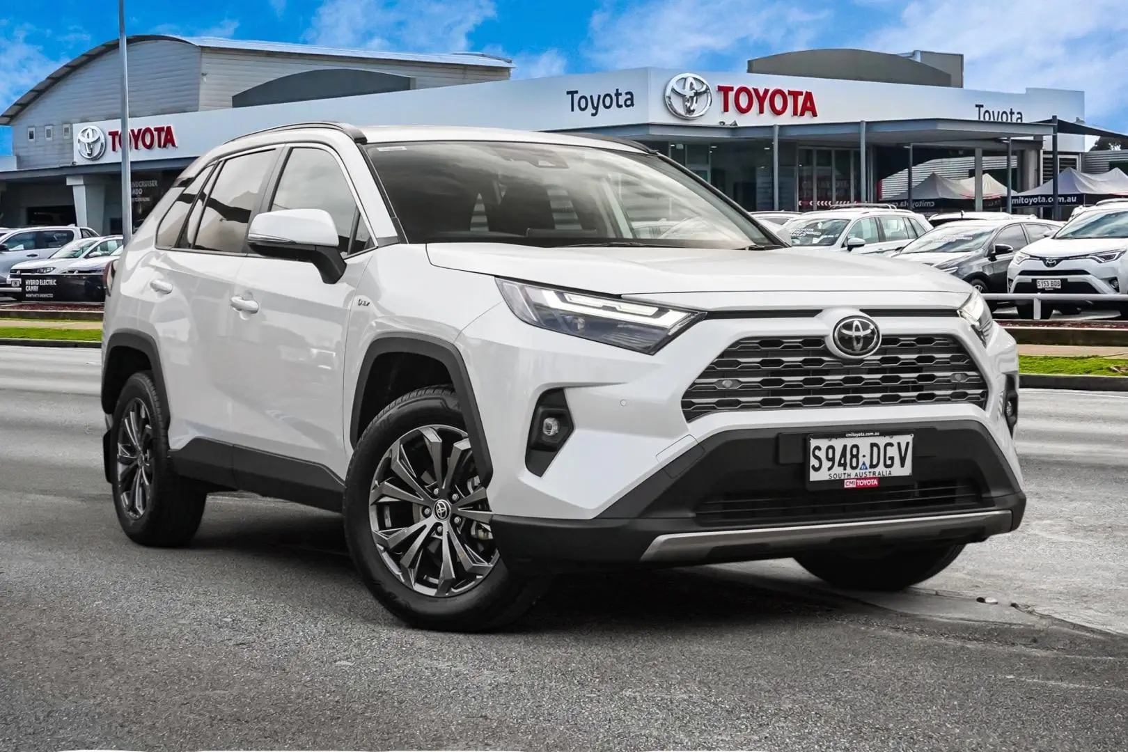 2025 Toyota RAV4 Image