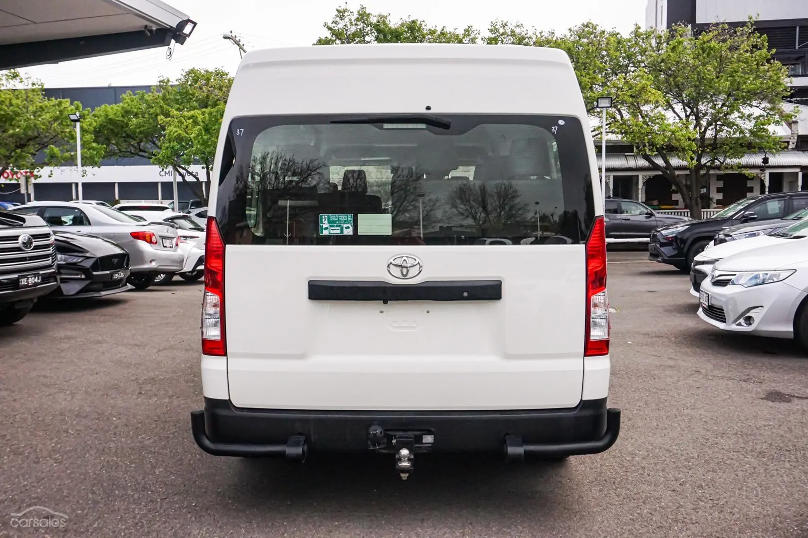 2019 Toyota Hiace Image 6