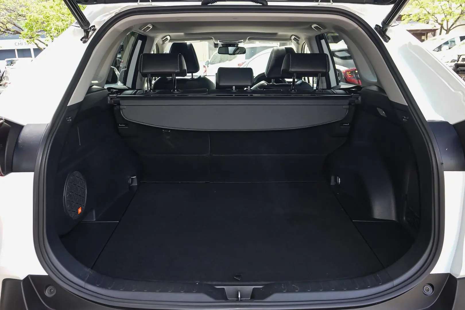2021 Toyota RAV4 Gallery Image 9