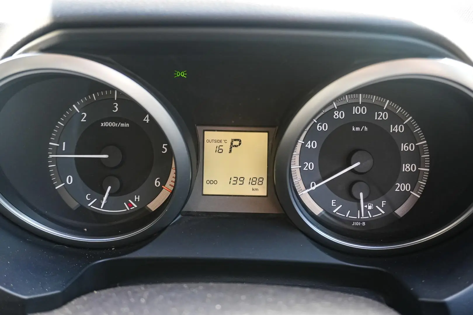 2015 Toyota Landcruiser Prado Gallery Image 16