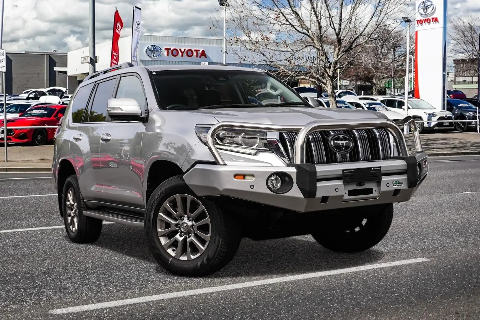 2017 Toyota Landcruiser Prado Gallery Image 1
