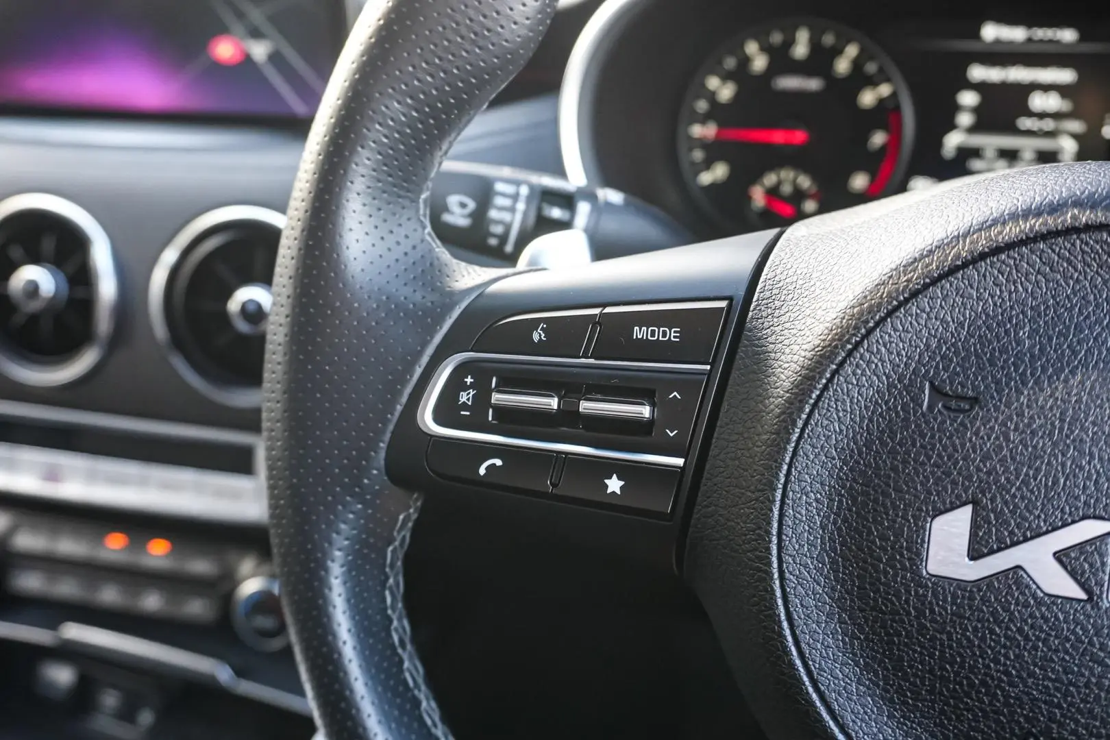 2022 Kia Stinger Gallery Image 20