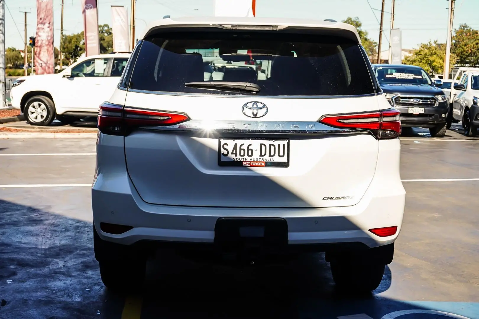 2021 Toyota Fortuner Gallery Image 2
