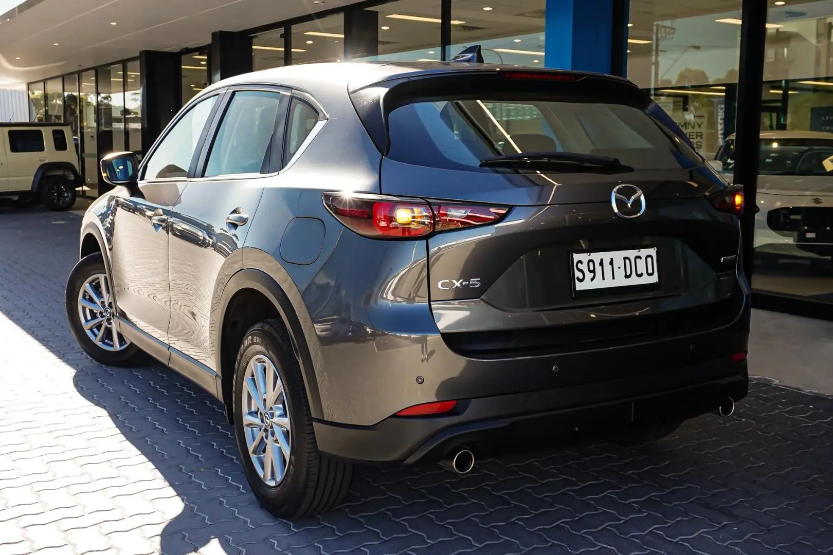2024 Mazda CX-5 Gallery Image 3
