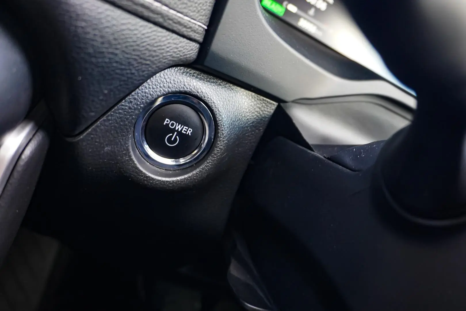 2024 Toyota RAV4 Gallery Image 25