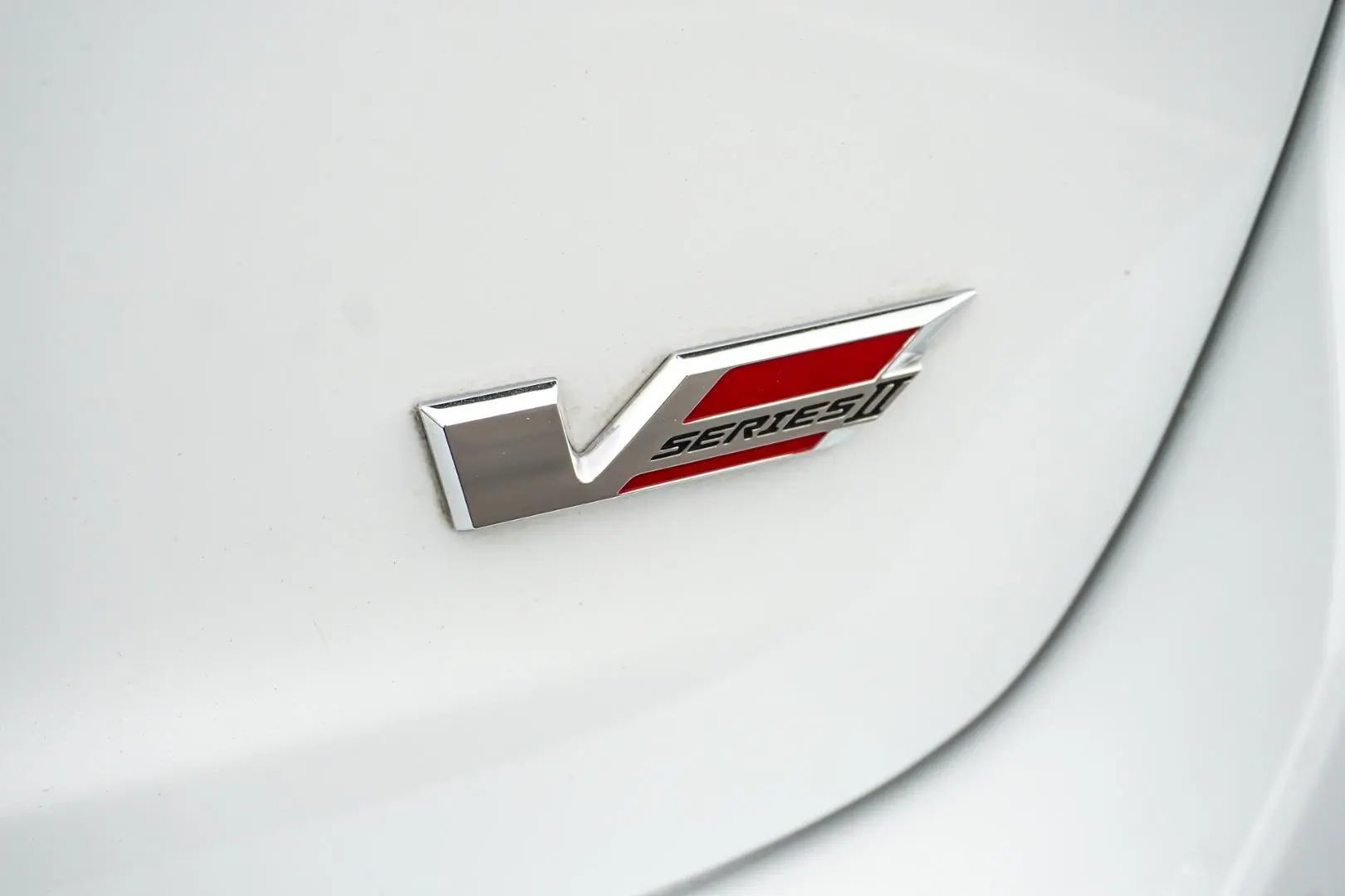 2017 Holden Commodore Gallery Image 15