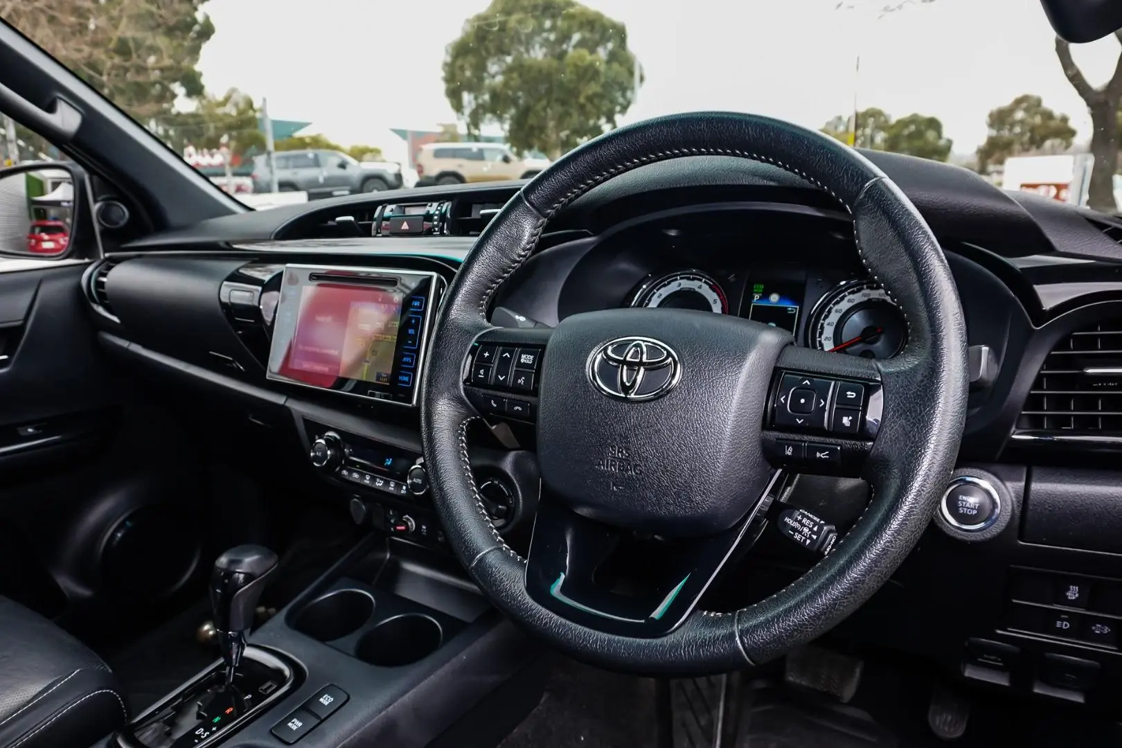 2020 Toyota Hilux Gallery Image 7