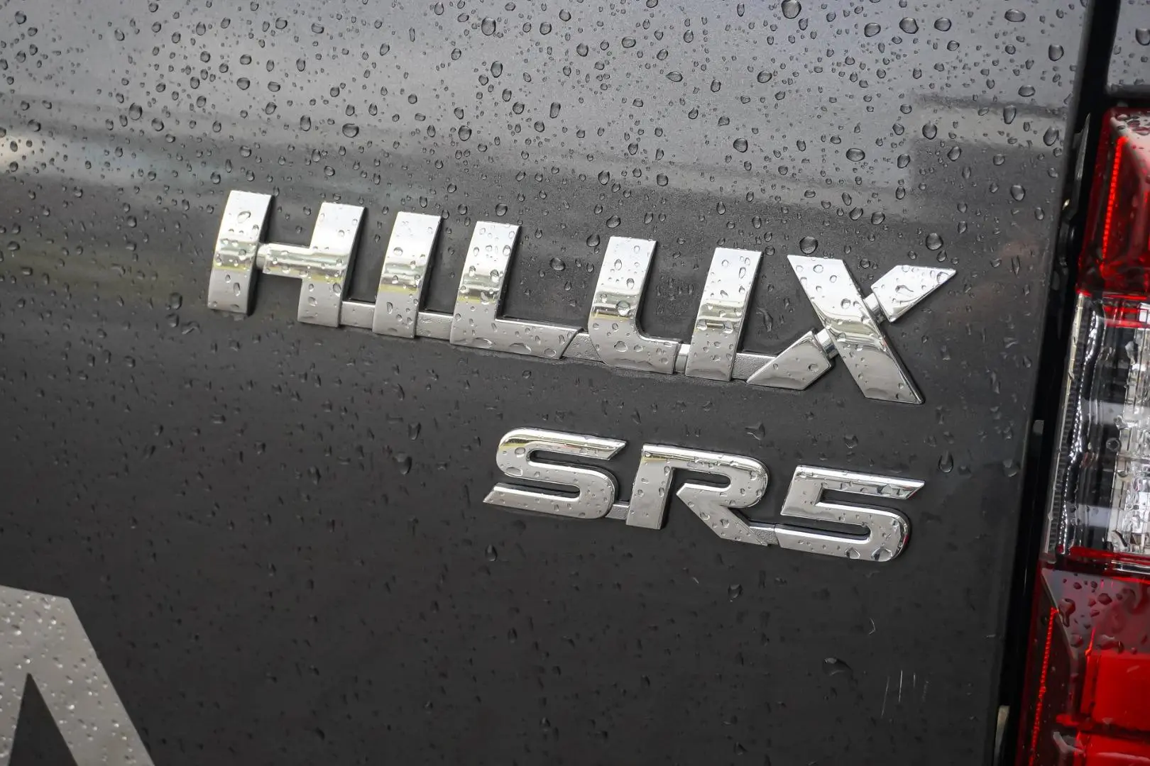 2021 Toyota Hilux Gallery Image 13