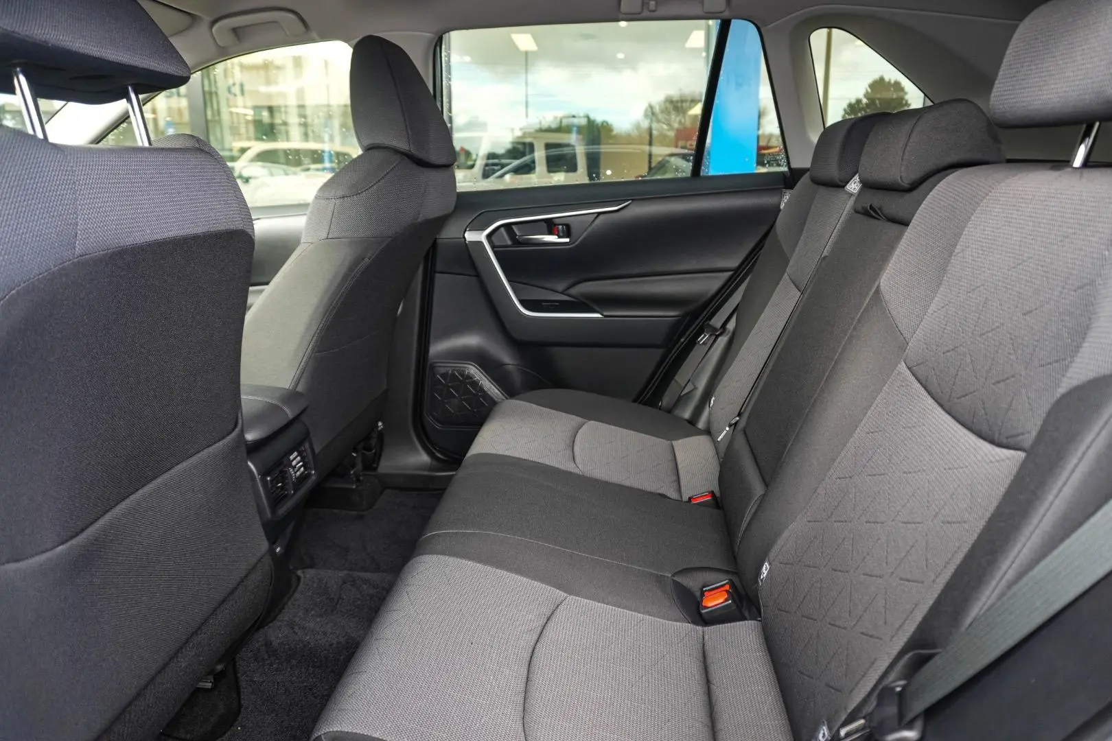 2024 Toyota RAV4 Gallery Image 8