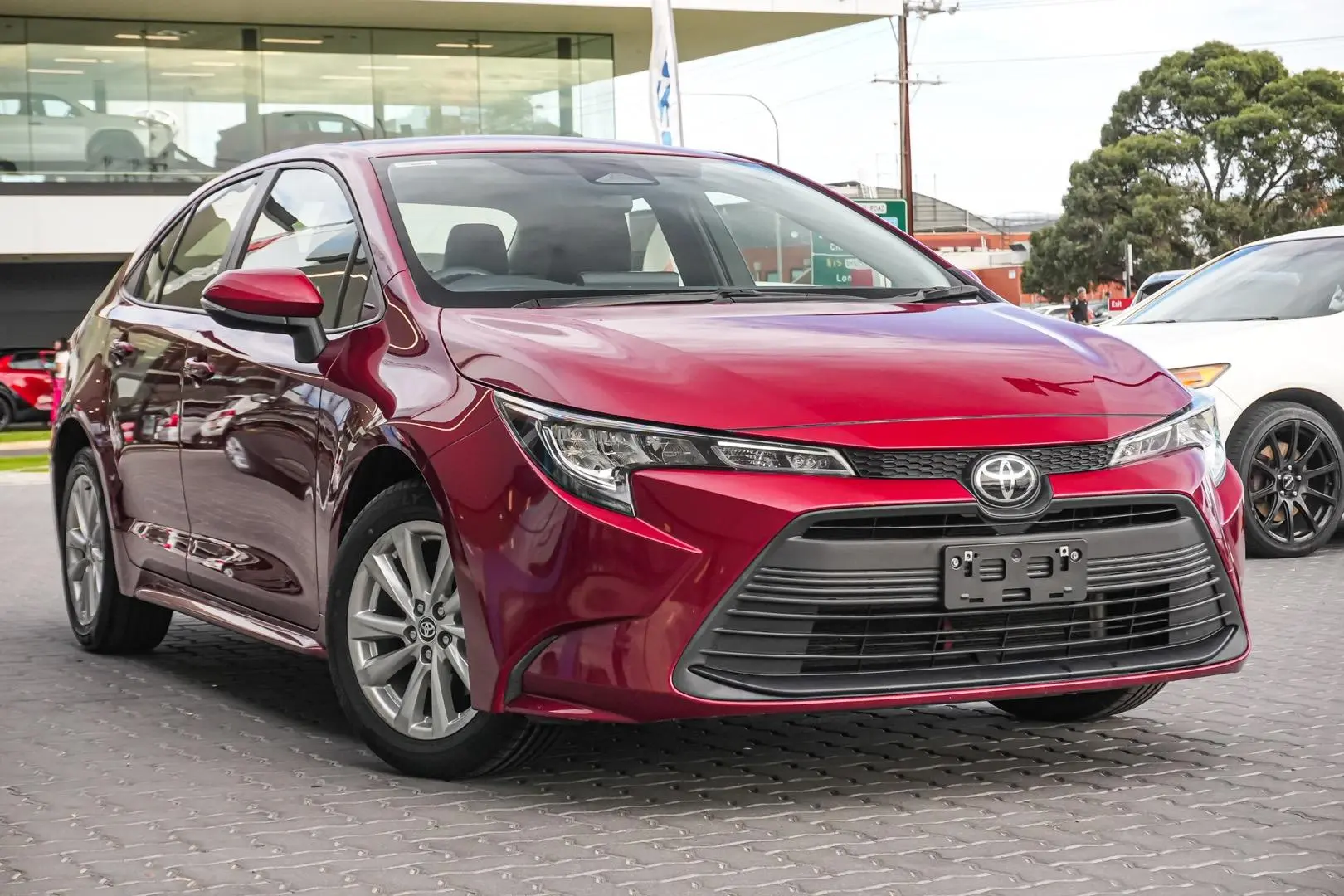 2024 Toyota Corolla Gallery Image 2