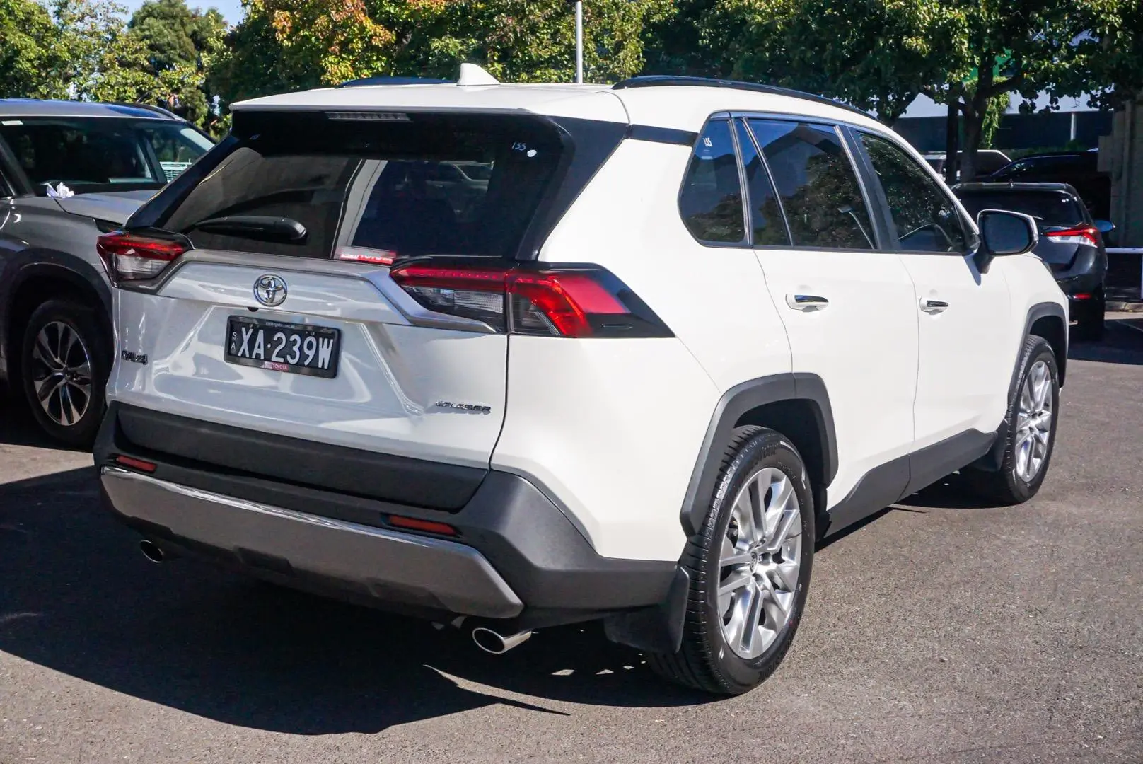 2020 Toyota Rav4 Gallery Image 3