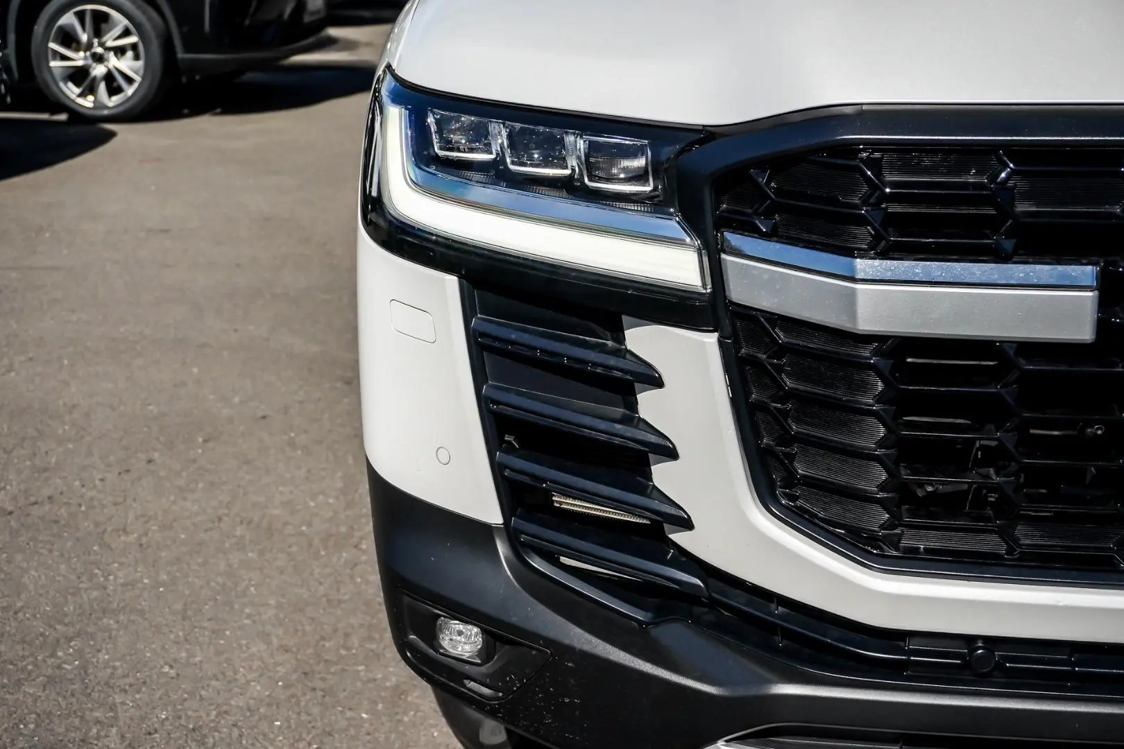 2023 Toyota Landcruiser Gallery Image 10