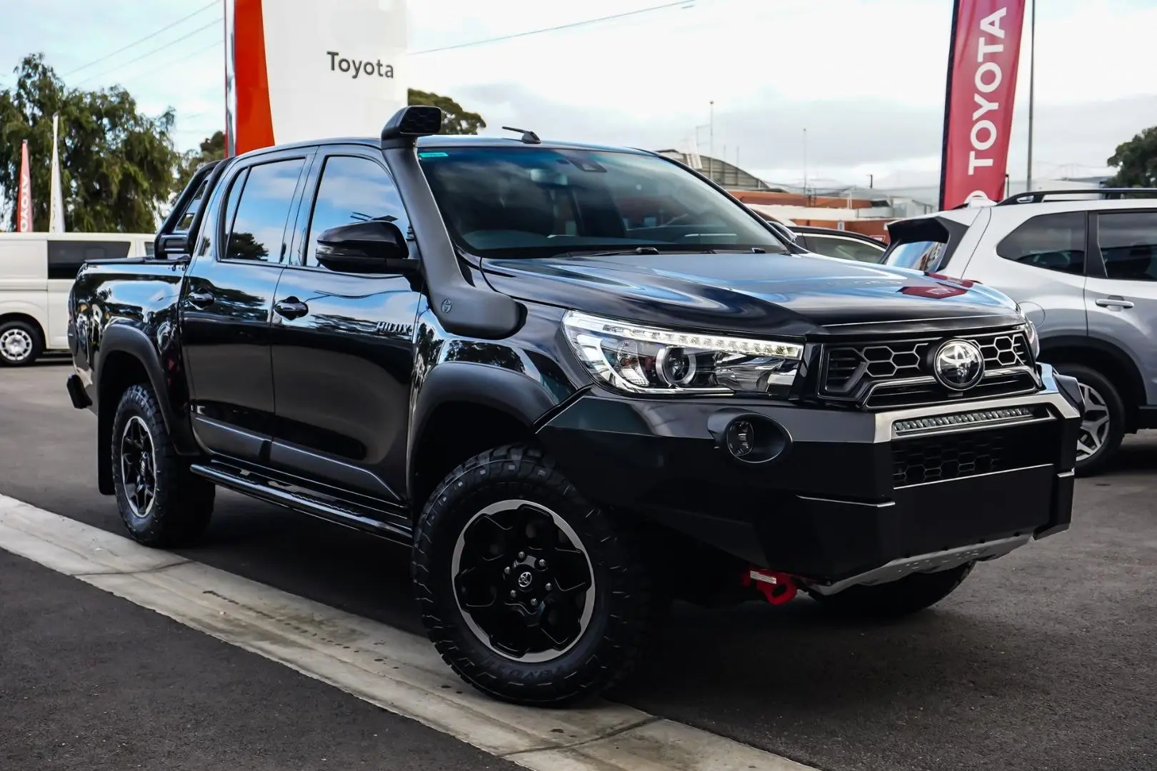 2019 Toyota Hilux Gallery Image 1