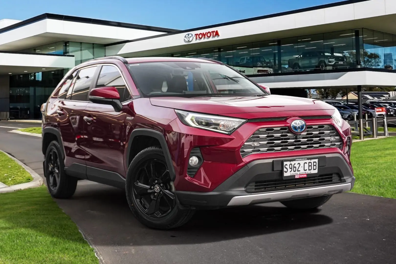 2019 Toyota RAV4 Image