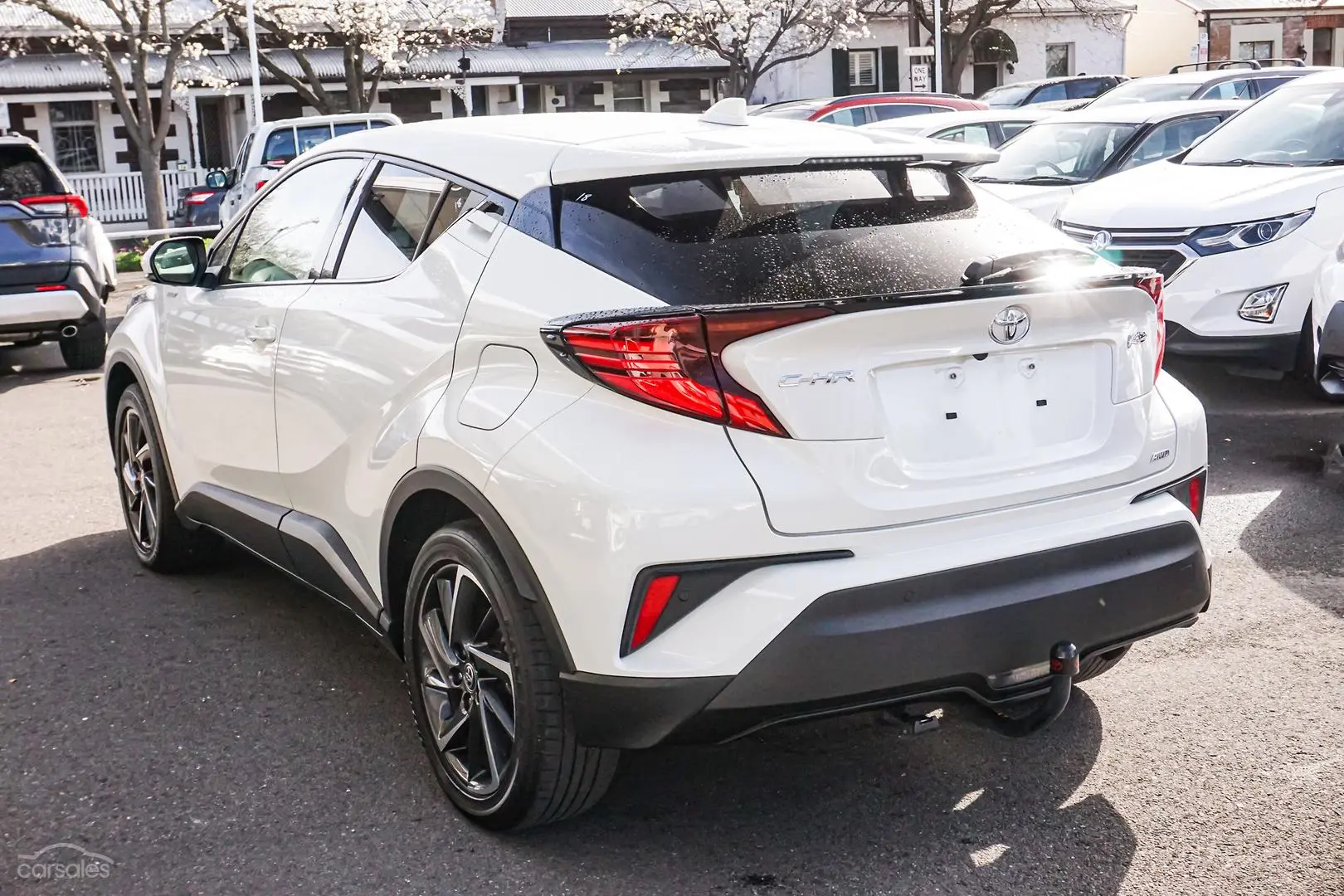 2019 Toyota C-HR Image 3