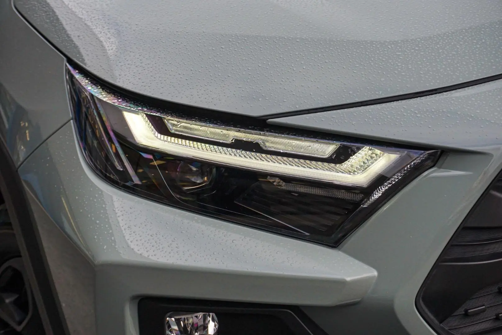 2022 Toyota RAV4 Gallery Image 12