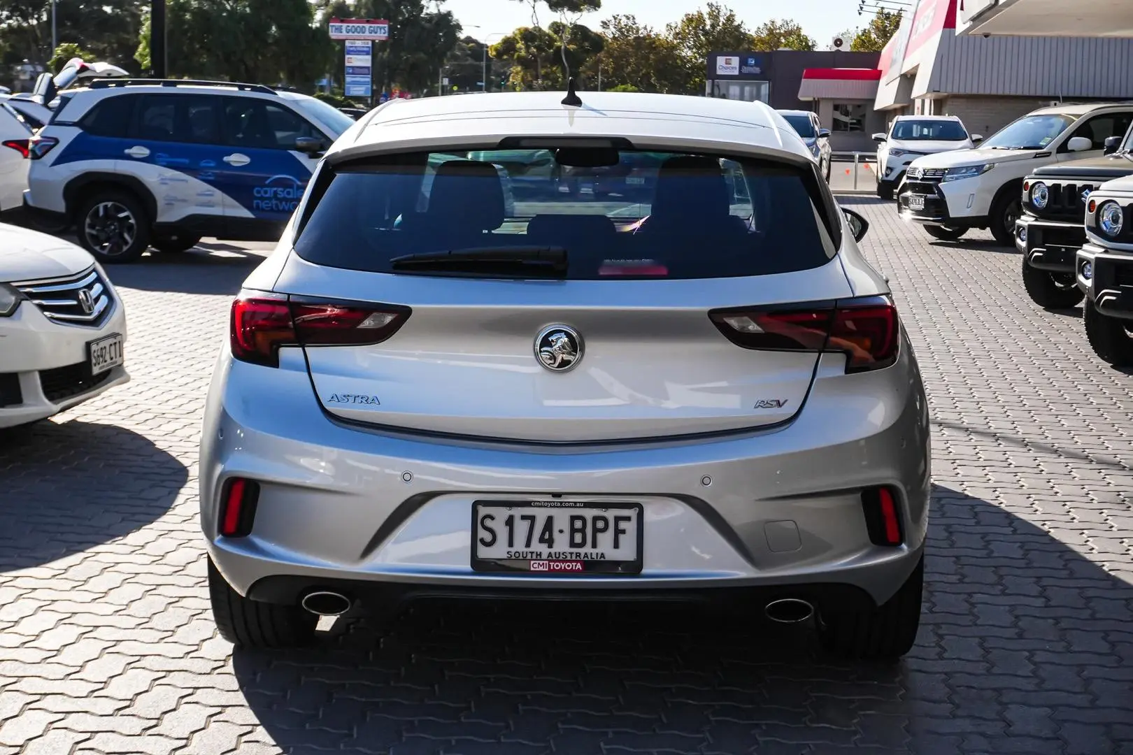 2017 Holden Astra Gallery Image 6