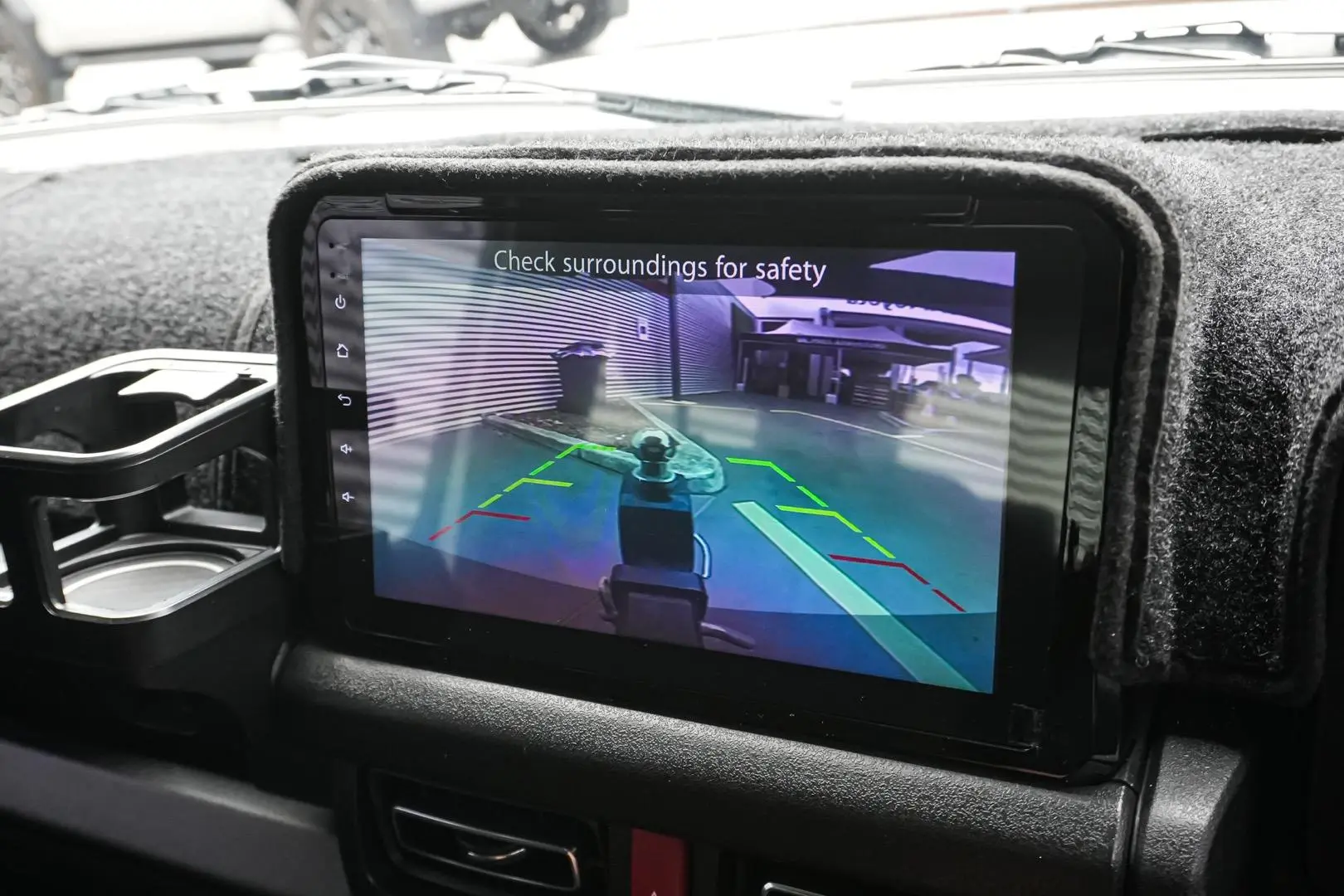 2021 Suzuki Jimny Gallery Image 21