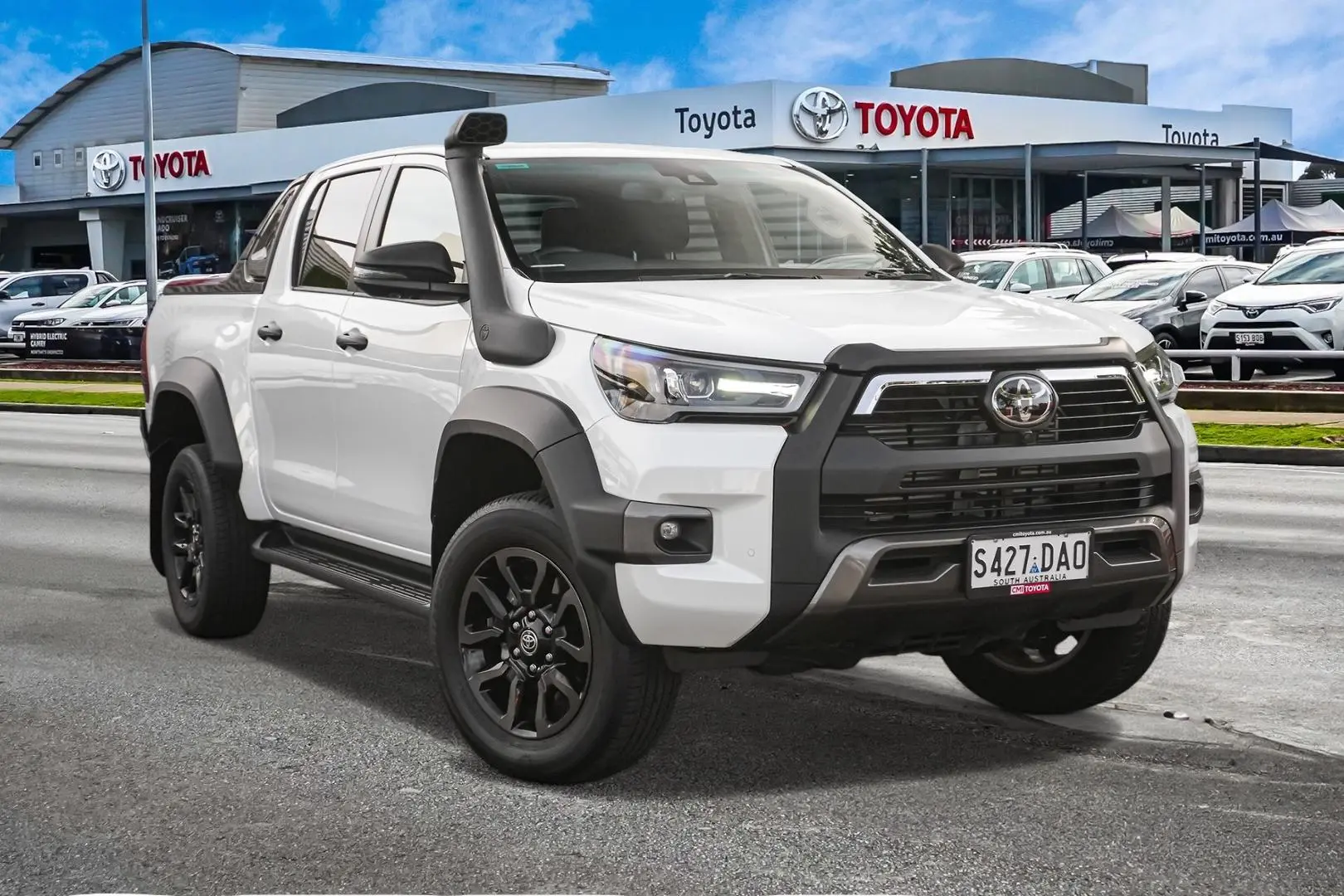 2024 Toyota Hilux Image