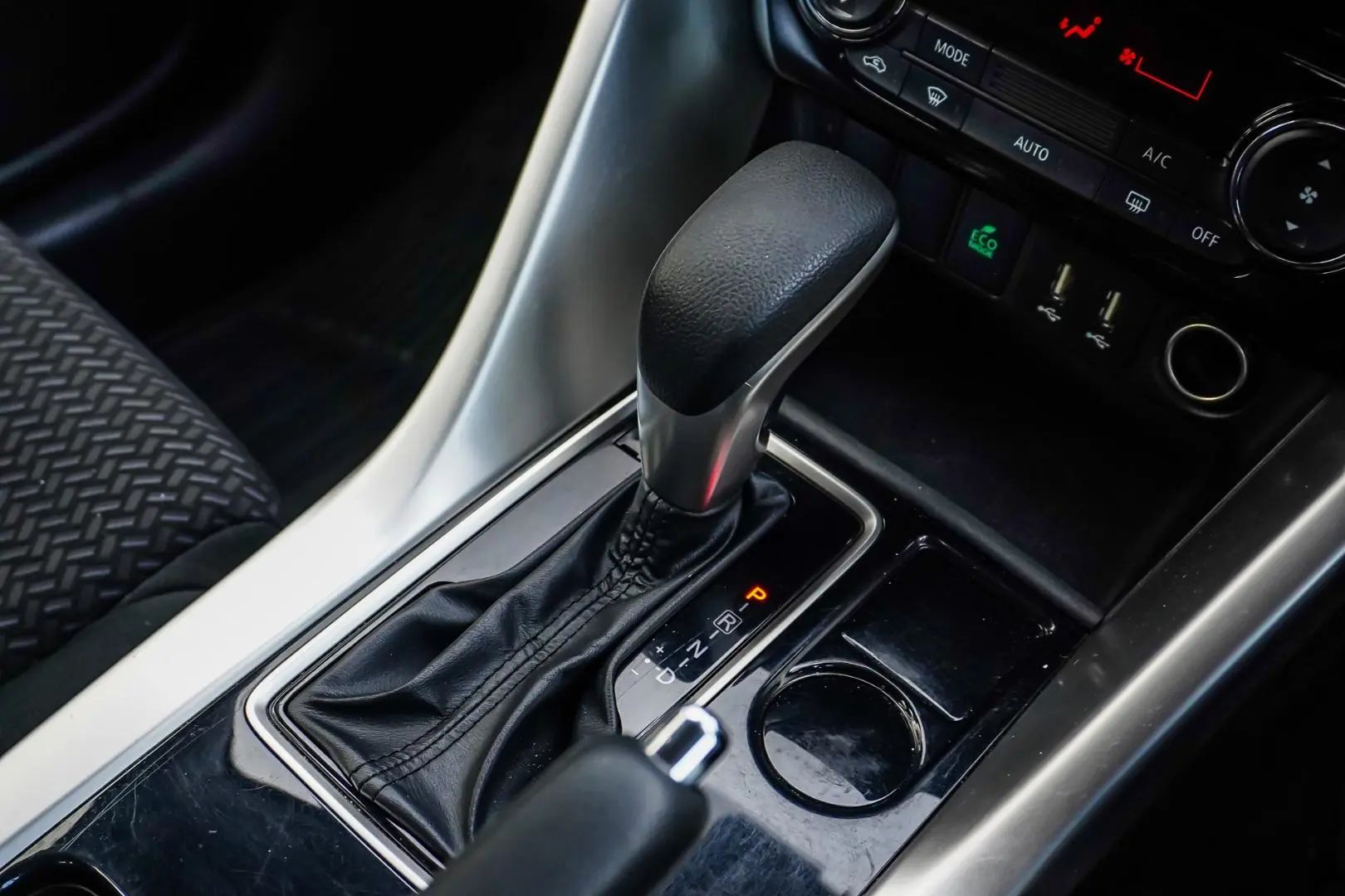 2021 Mitsubishi Eclipse Cross Gallery Image 18