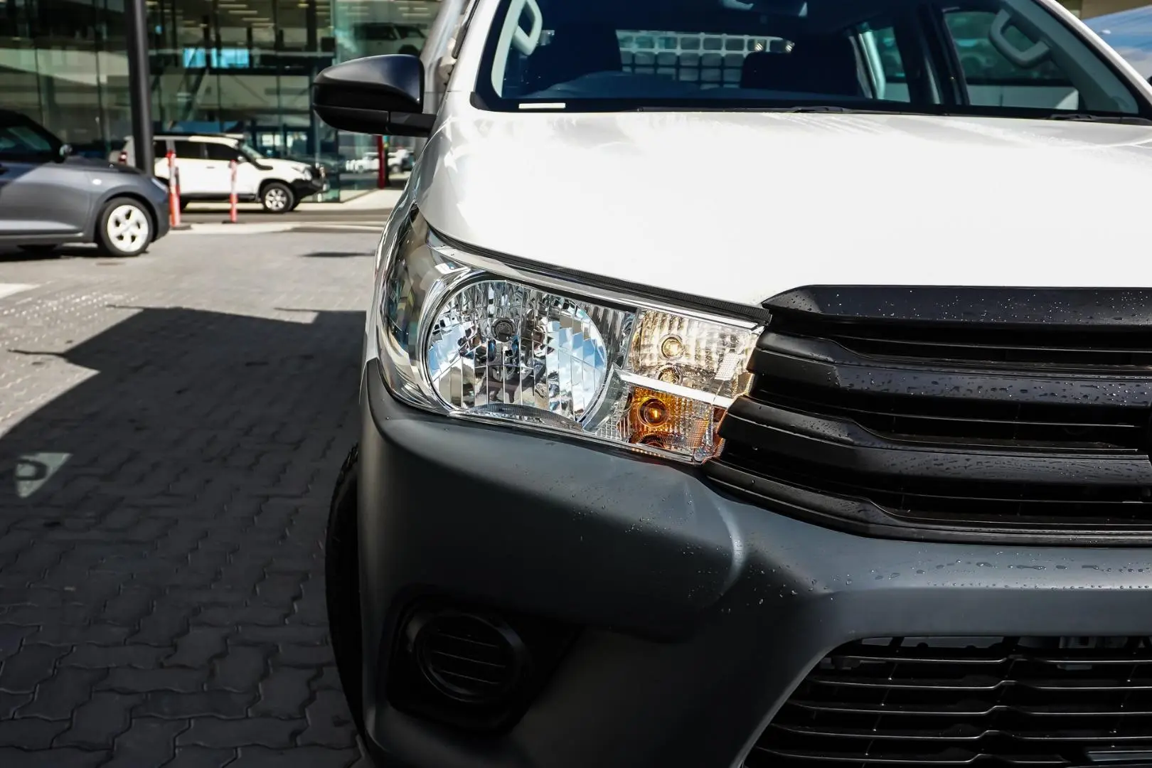 2022 Toyota Hilux Gallery Image 15
