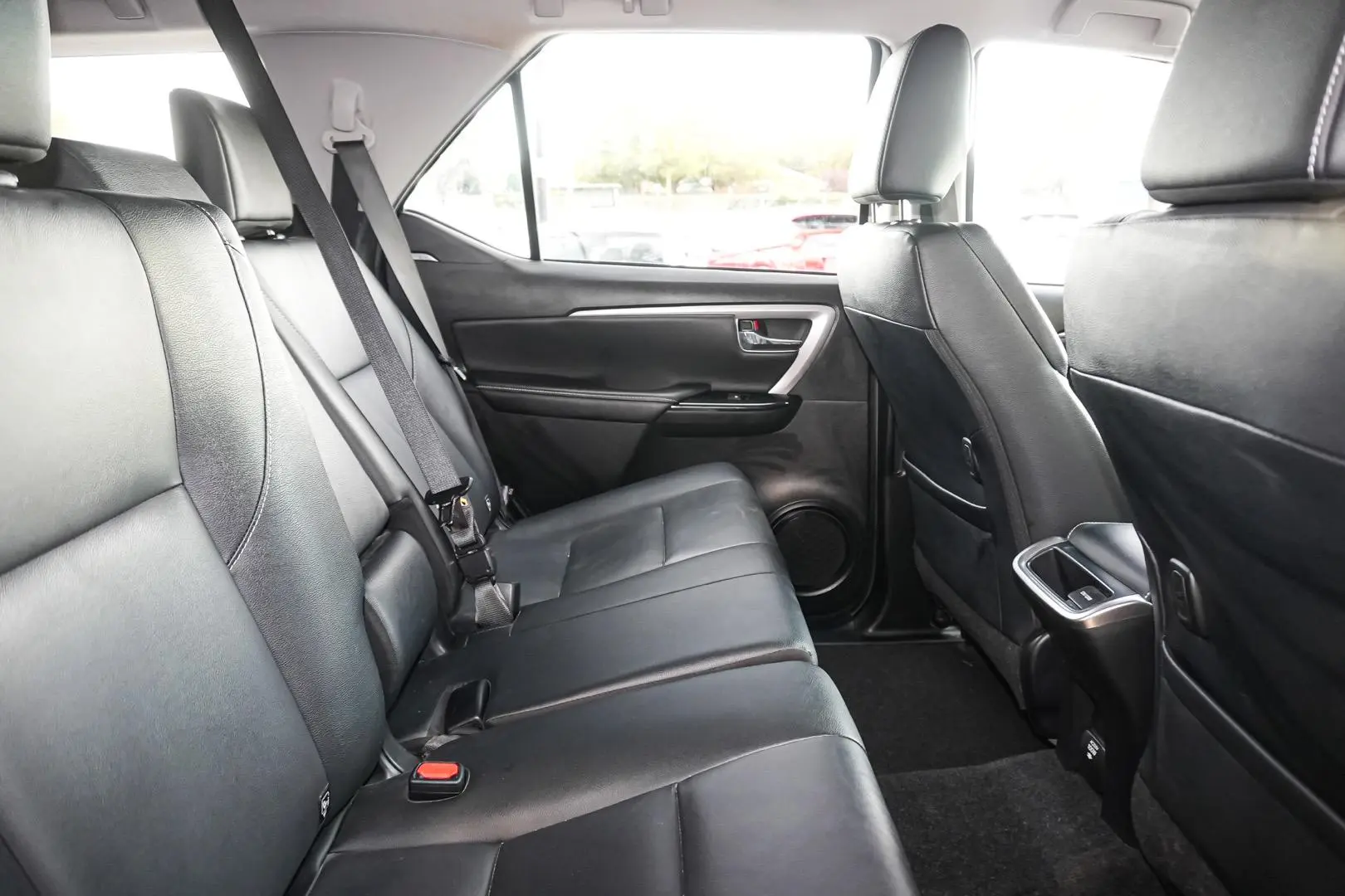 2021 Toyota Fortuner Gallery Image 9