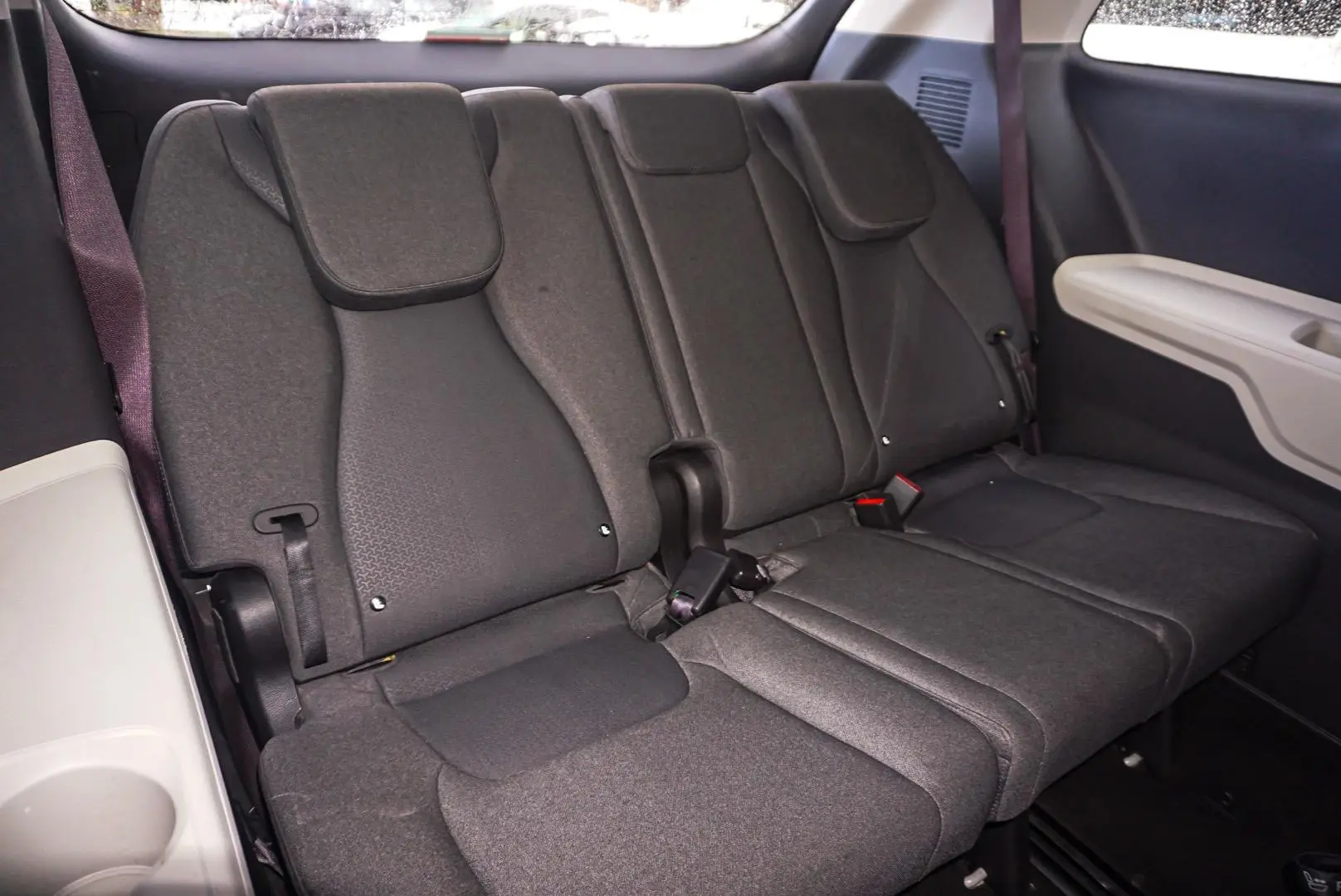 2022 Kia Carnival Gallery Image 9