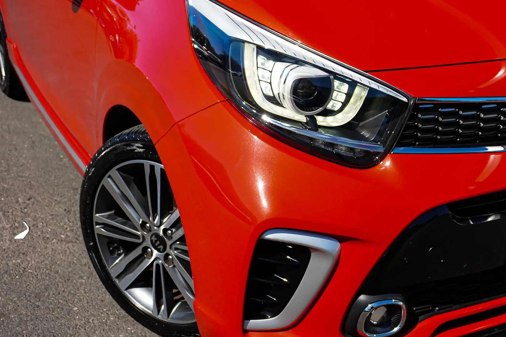 2018 Kia Picanto Gallery Image 12