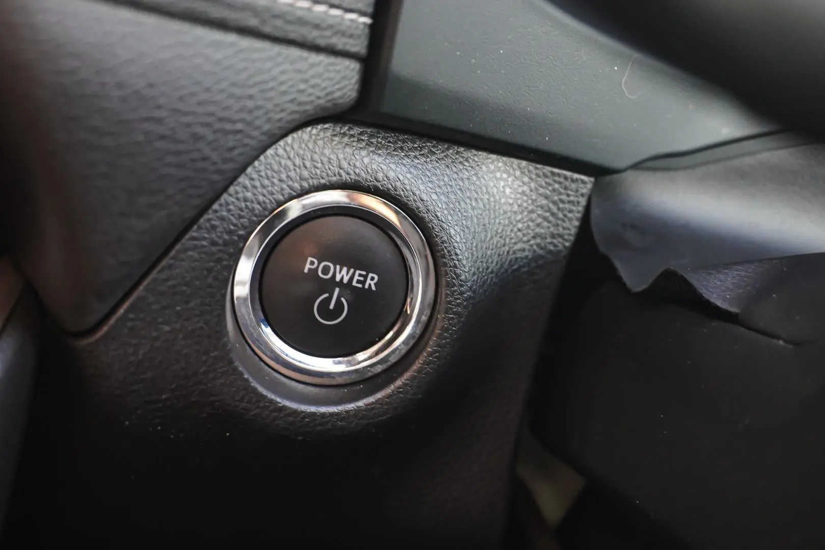 2024 Toyota RAV4 Gallery Image 25
