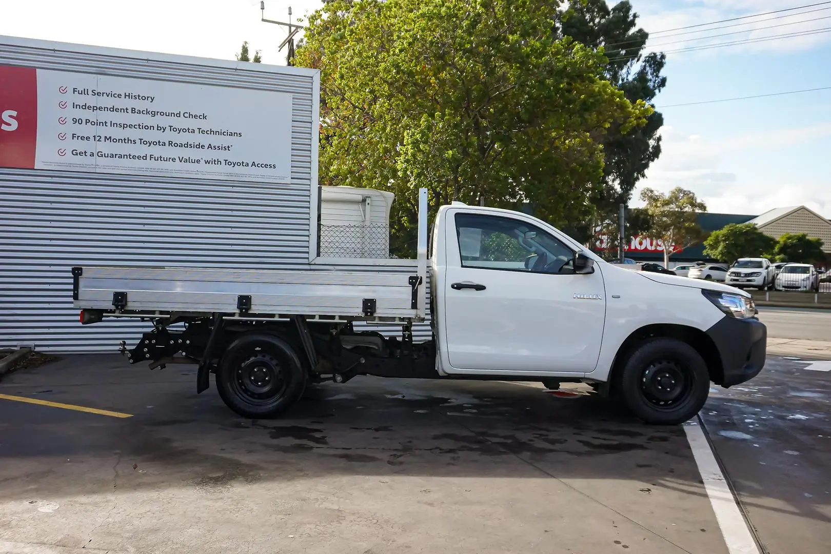 2022 Toyota Hilux Gallery Image 4