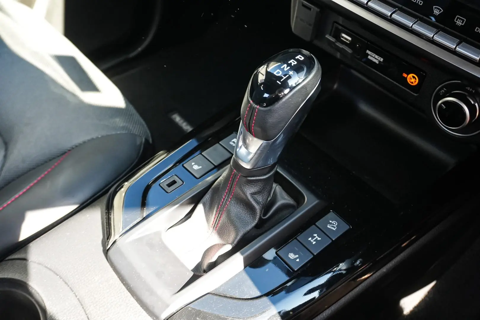 2021 Isuzu D-MAX Gallery Image 17