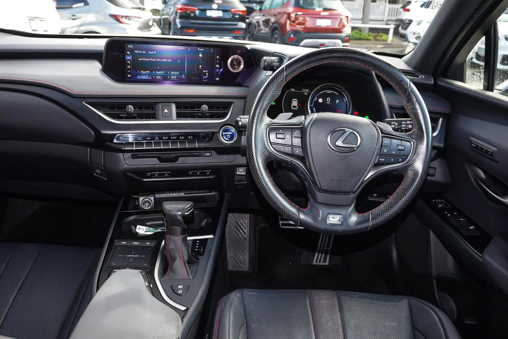 2021 Lexus UX Gallery Image 8