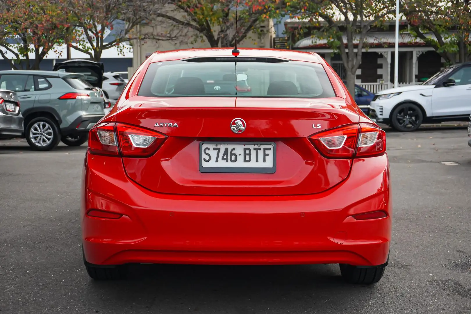2017 Holden Astra Gallery Image 5
