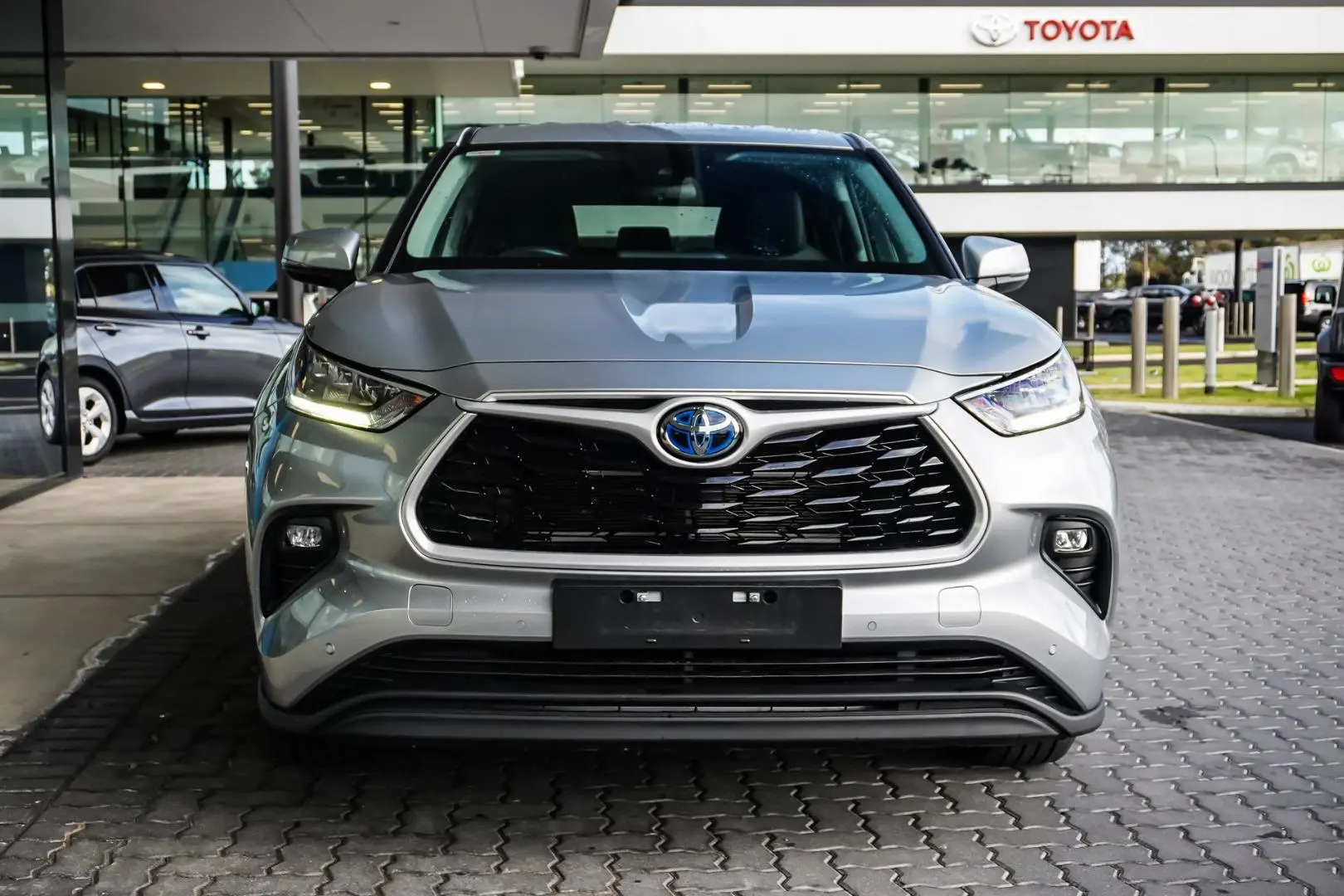 2023 Toyota Kluger Gallery Image 5
