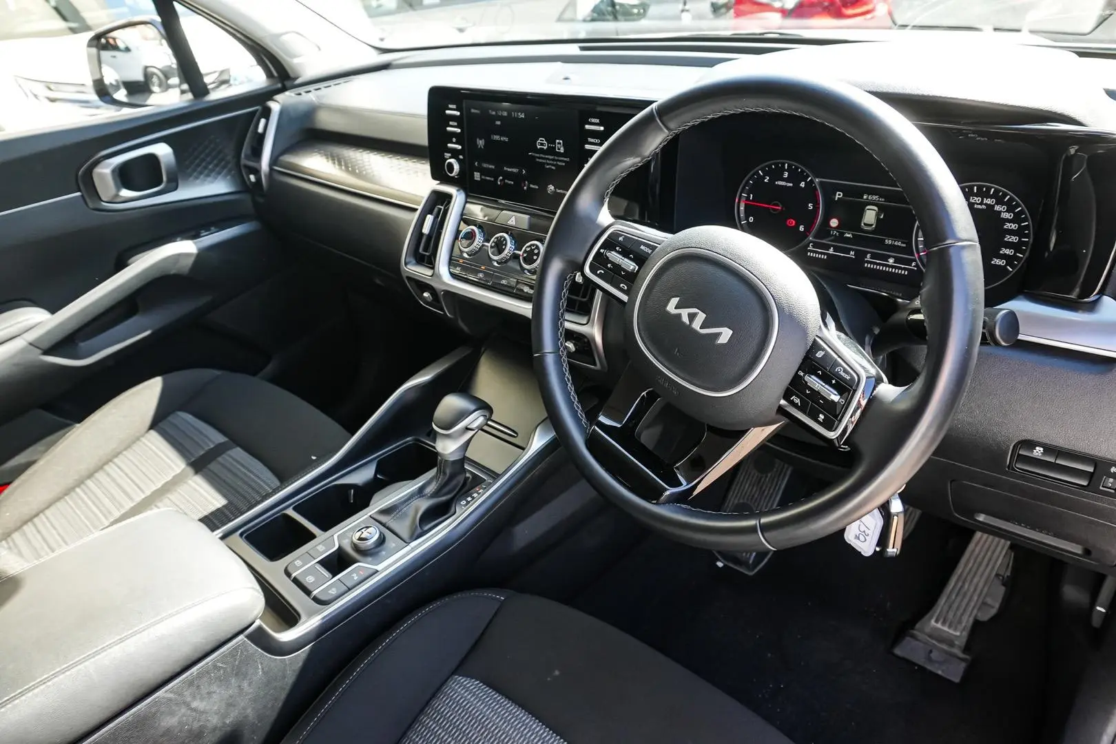 2023 Kia Sorento Gallery Image 6