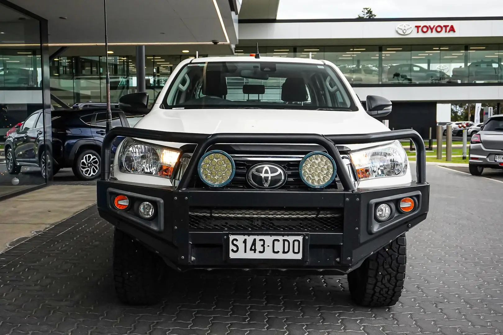 2019 Toyota Hilux Gallery Image 5