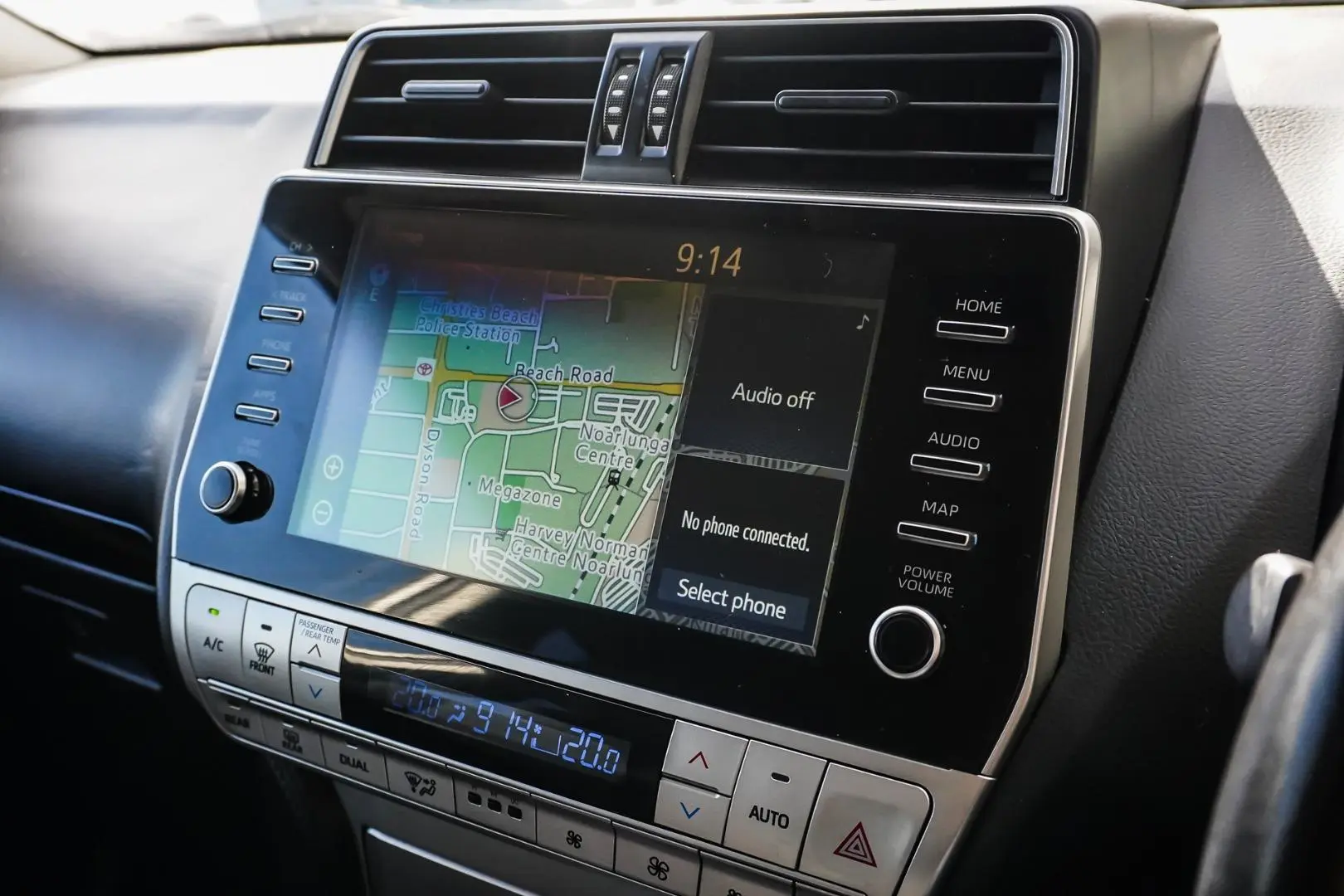 2020 Toyota Landcruiser Prado Gallery Image 21